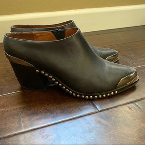Jeffrey Campbell Booties (Tierra St)